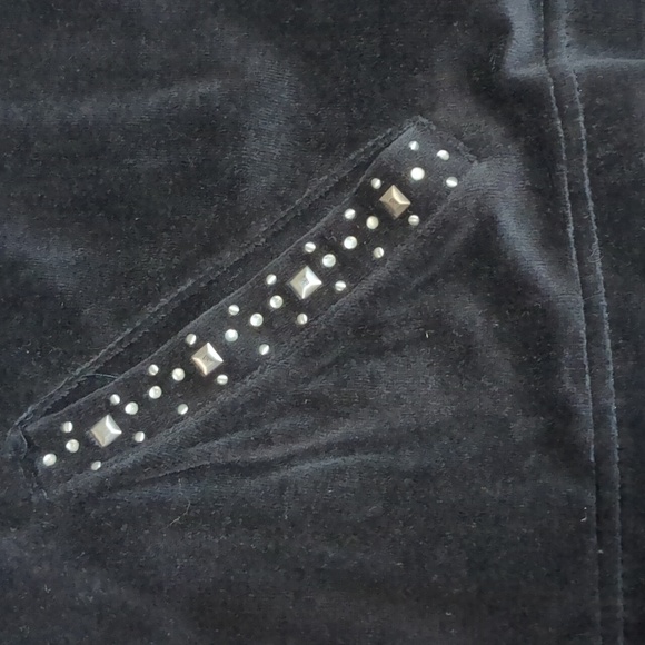 Alfred Dunner Women Full Zip black Velvet Hoodie Sweatshirt Size 12 - Picture 3 of 9